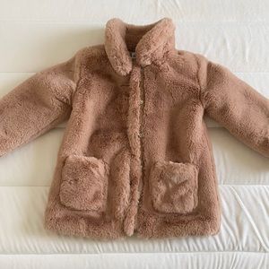 Adorable Faux Fur Coat for little girls